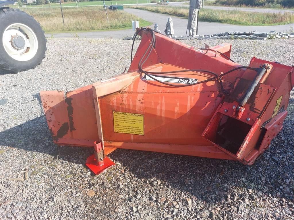 Esko 251 Altri macchinari per strade e neve