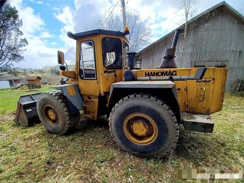 Hanomag 44D Pale gommate