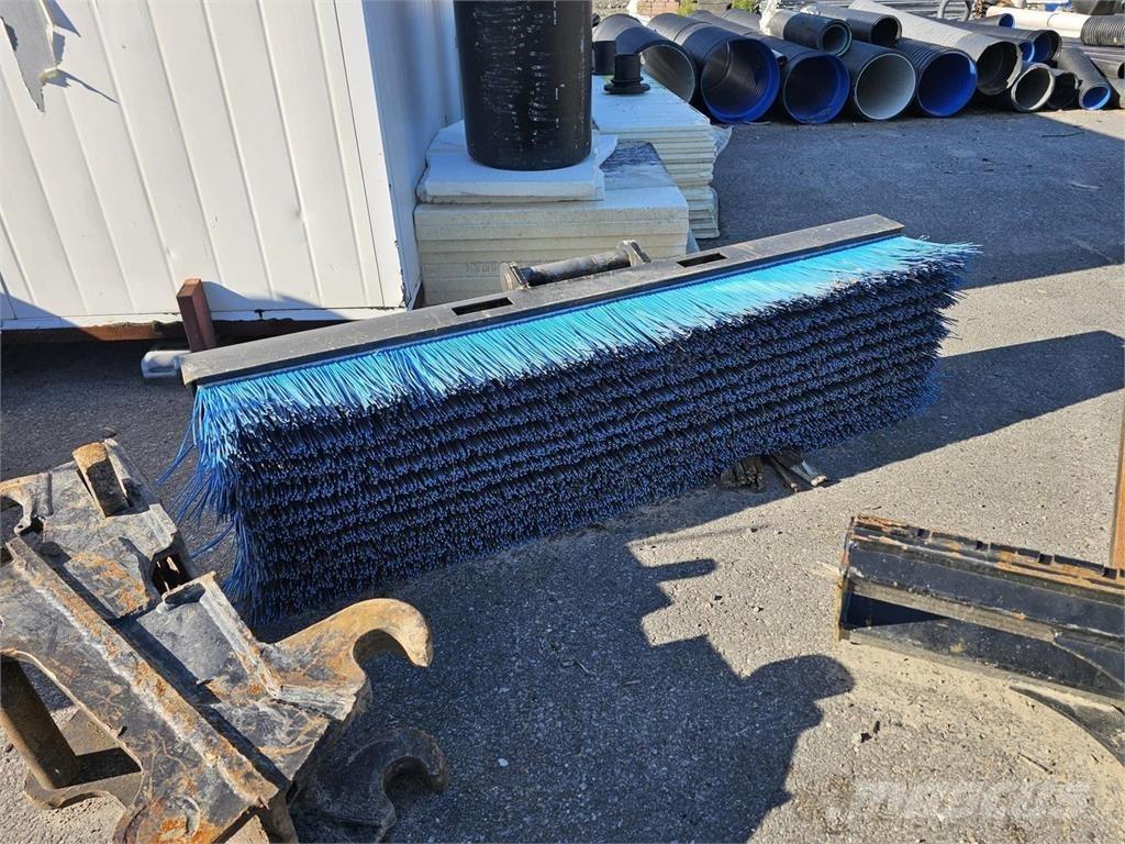  Harja S60 Spazzatrici