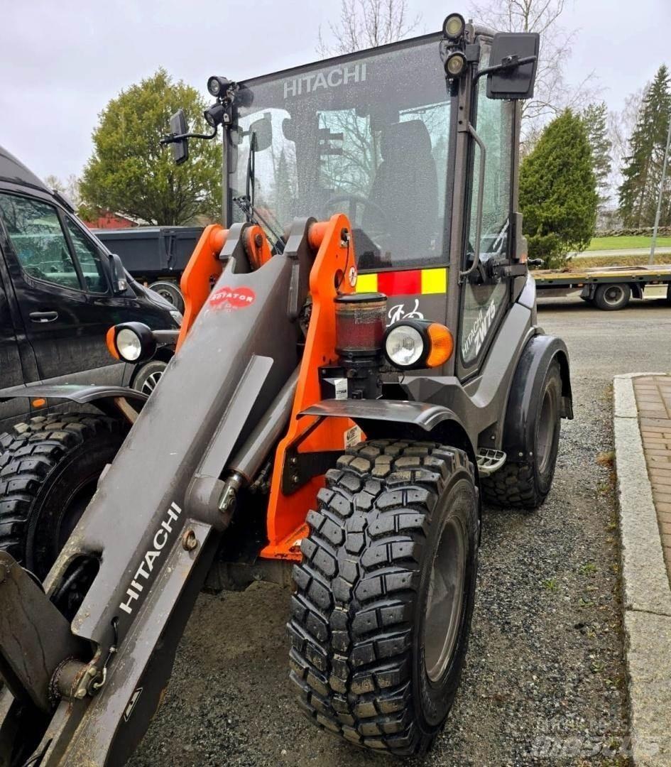 Hitachi ZW75 Mini pale