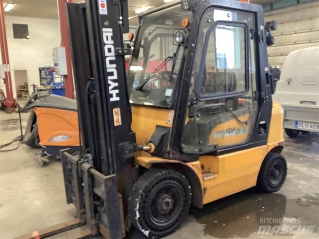 Hyundai HDE 25 E Carrelli elevatori diesel