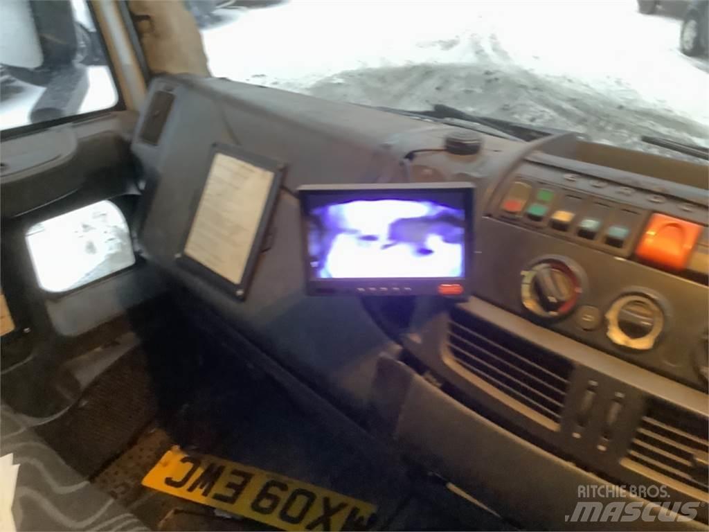 Iveco 180 e 25 Camion altro