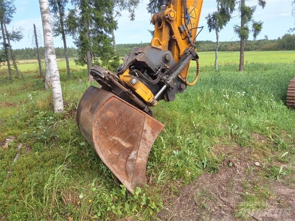 JCB 210 LCT4 Escavatori cingolati