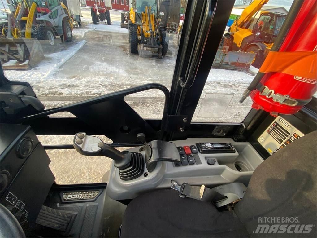 JCB 403 Plus Pale gommate