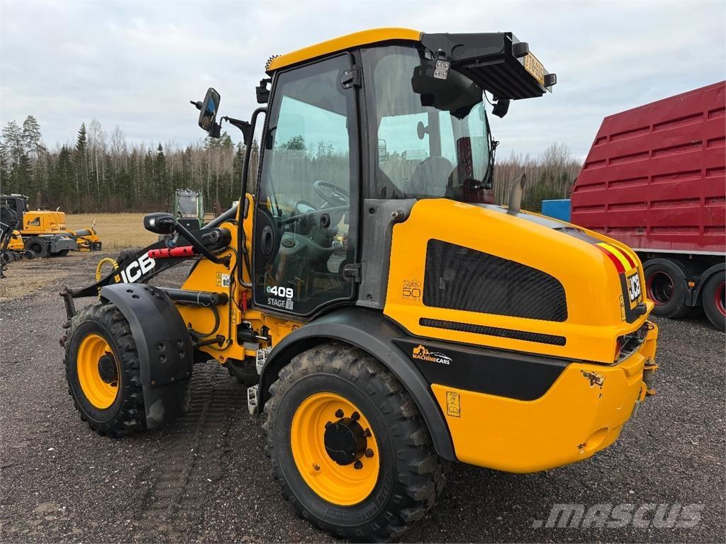JCB 409 Pale gommate