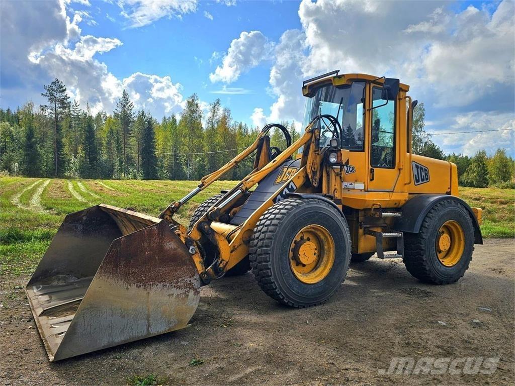 JCB 411 Pale gommate