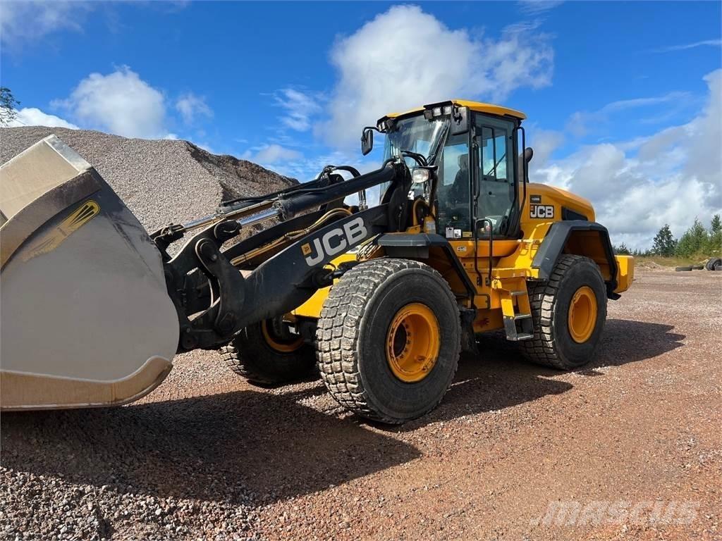 JCB 457 ht Pale gommate