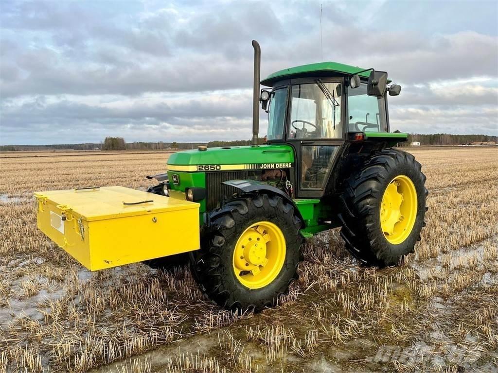 John Deere 2650 Trattori