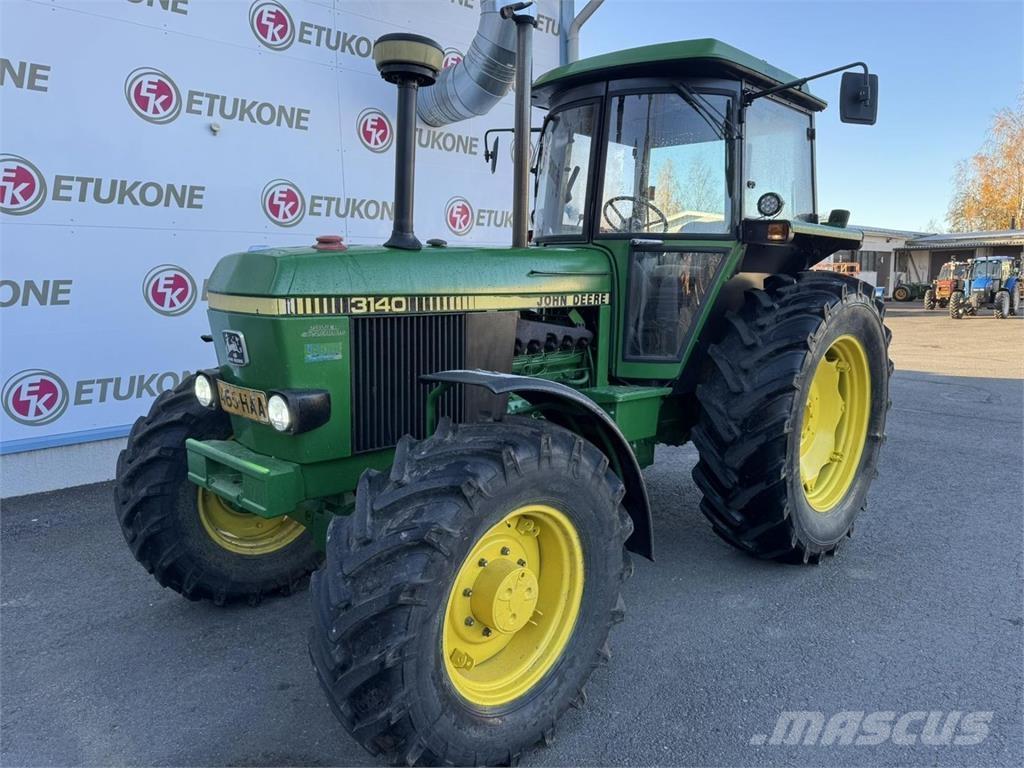John Deere 3140 Trattori