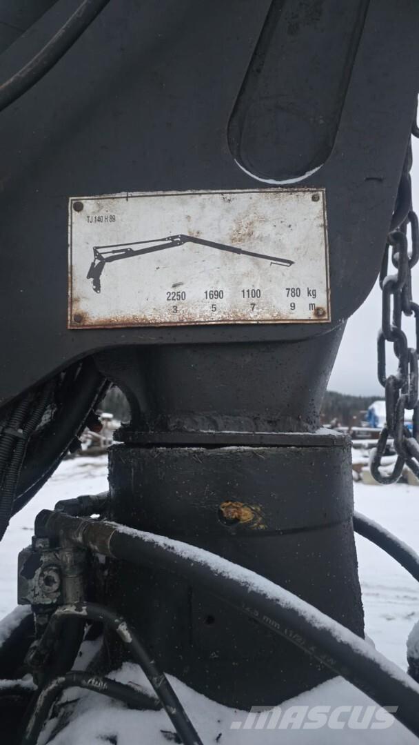 John Deere 770 D Abbattitrici, Disboscatrici