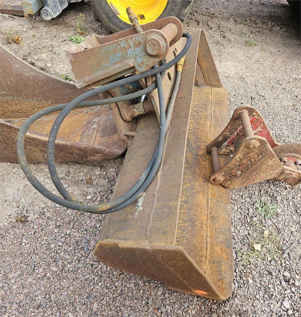  Kallistuva kauha Benne