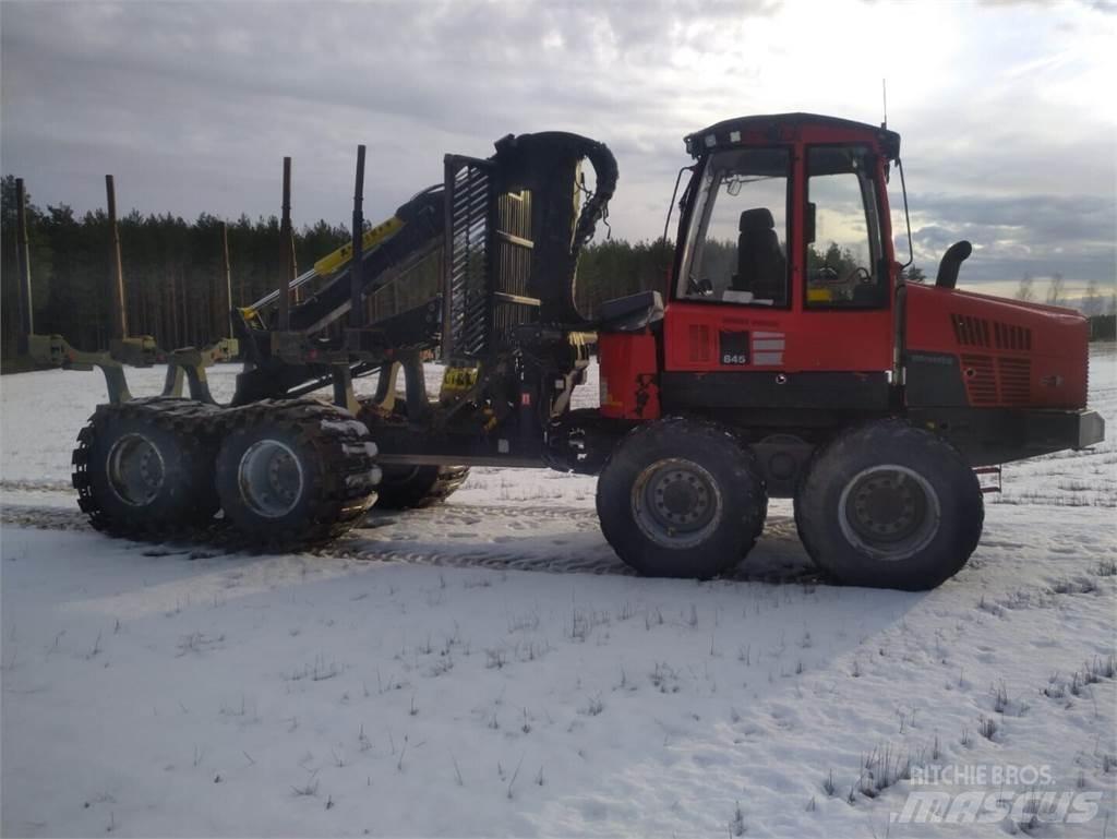 Komatsu 845 Forwarder