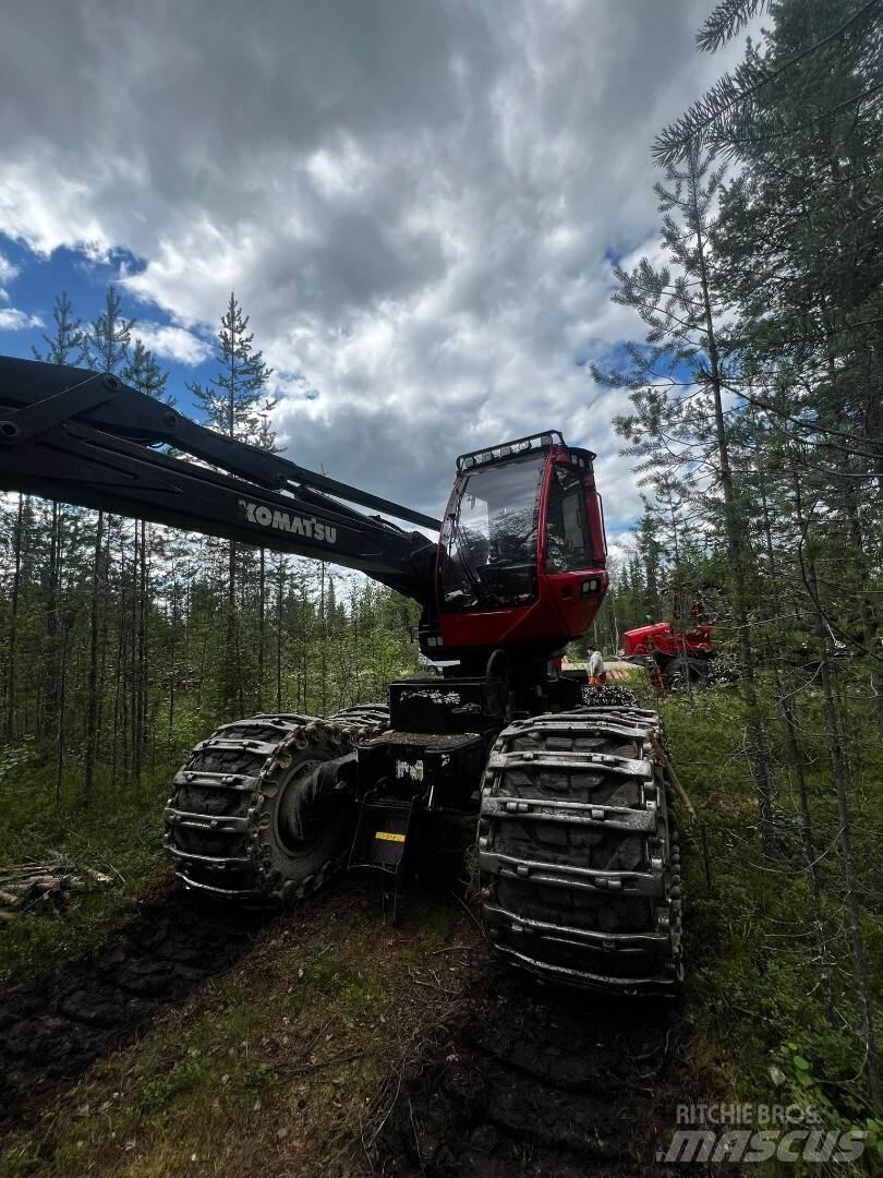 Komatsu 901 XC Abbattitrici, Disboscatrici