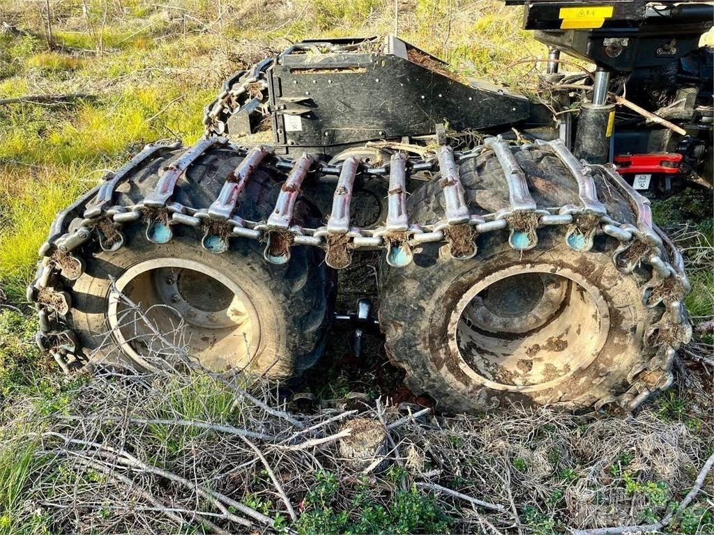 Komatsu 901XC Abbattitrici, Disboscatrici