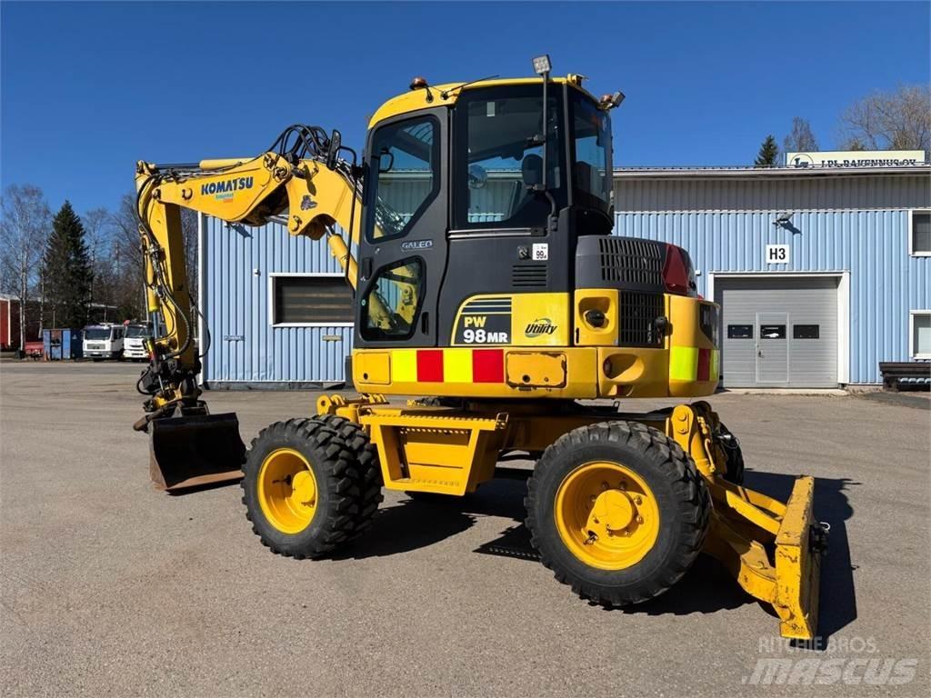 Komatsu PW 98MR-6 Escavatori gommati