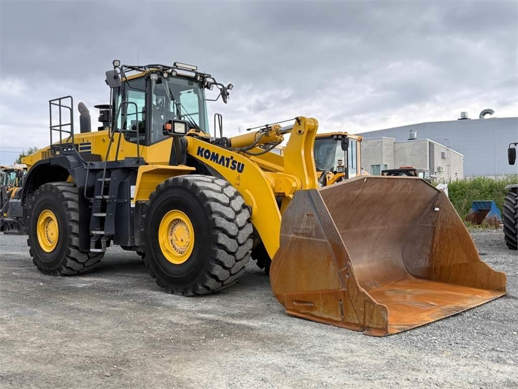 Komatsu WA500-7 Pale gommate