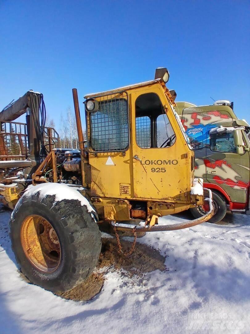 Lokomo 925 Forwarder