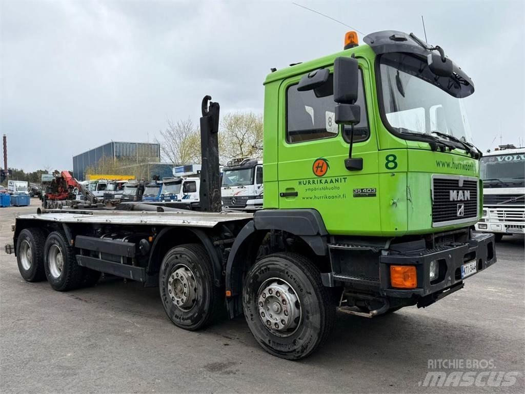 MAN 35.403 8X4 Camion con gancio di sollevamento