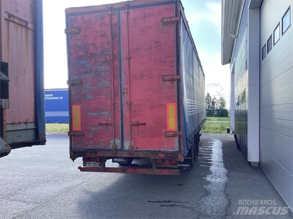 Närko Mega Semirimorchi tautliner
