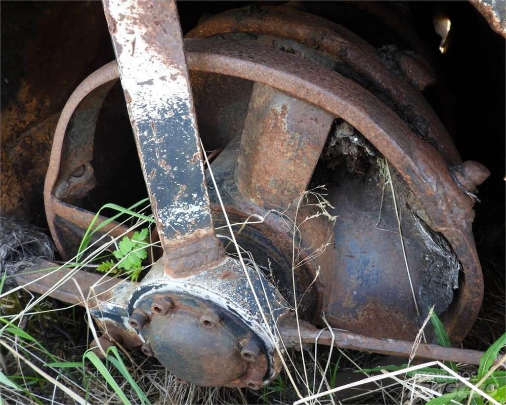  Polannejyrsin Erpici rotanti e motozappe