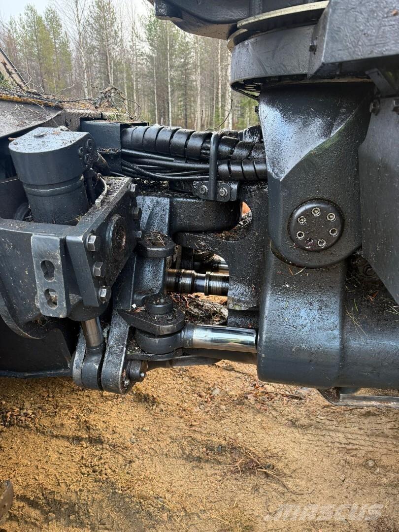 Ponsse Scorpion Abbattitrici, Disboscatrici