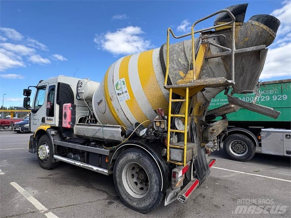 Renault D 18 WIDE Betoniere