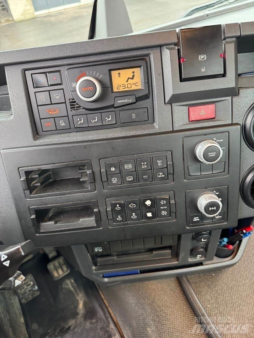 Renault K Camion ribaltabili