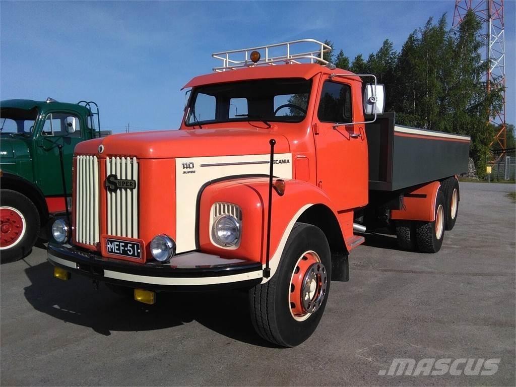 Scania LS 110 S Camion con sponde ribaltabili
