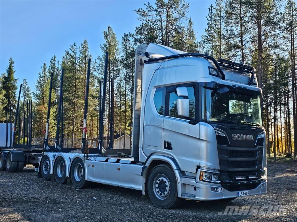 Scania R660 8X4 Camion trasporto legname
