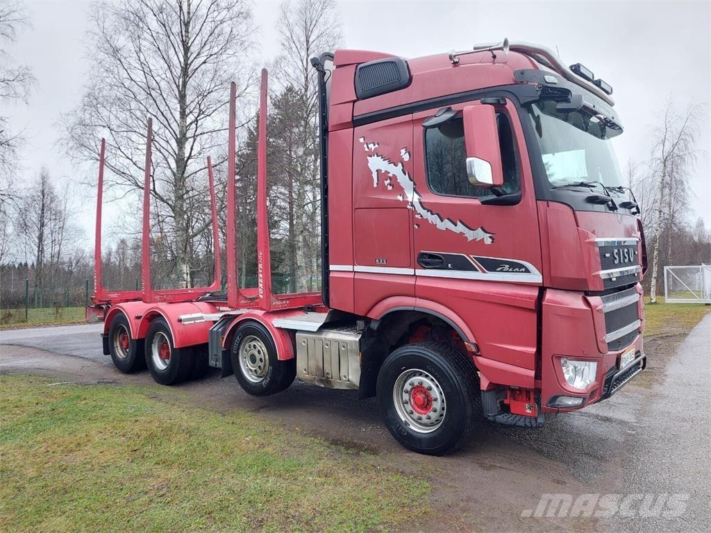 Sisu CK16M 8x4 Camion trasporto legname