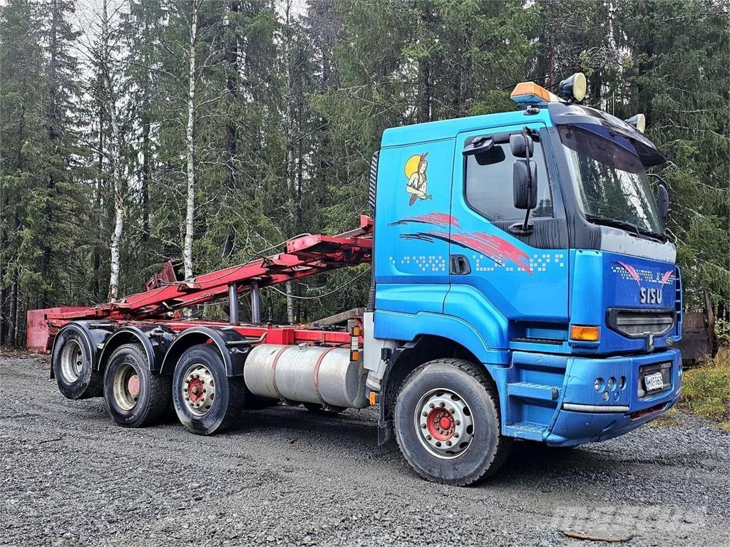 Sisu E12M 8X2 Camion con gancio di sollevamento