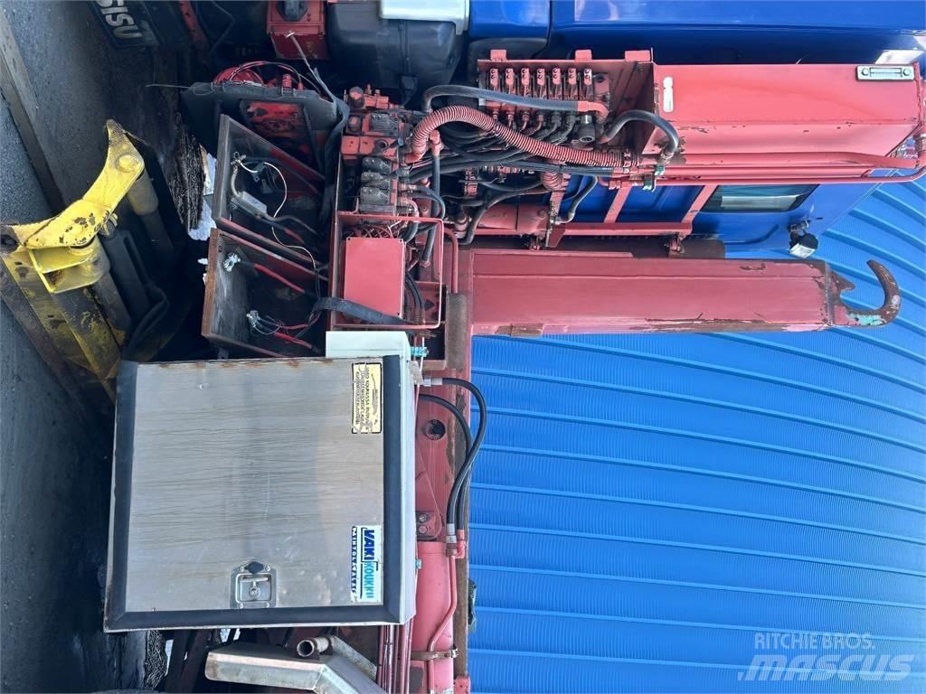 Sisu E14 Camion con gancio di sollevamento