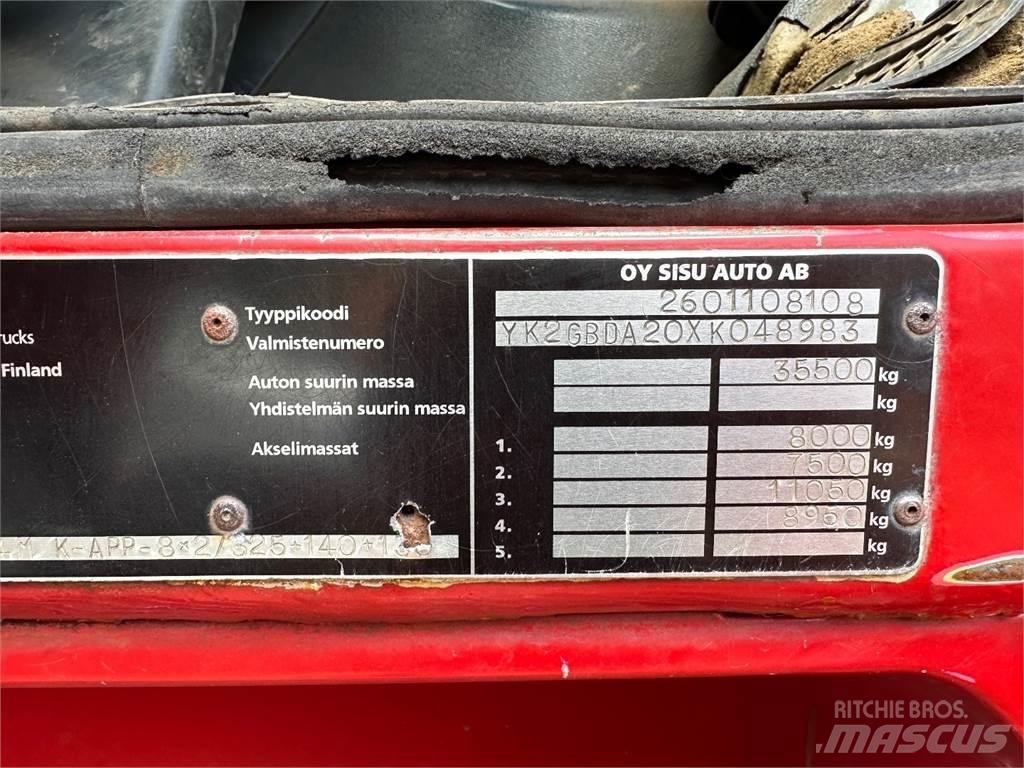 Sisu E14 8x2 Camion con gancio di sollevamento