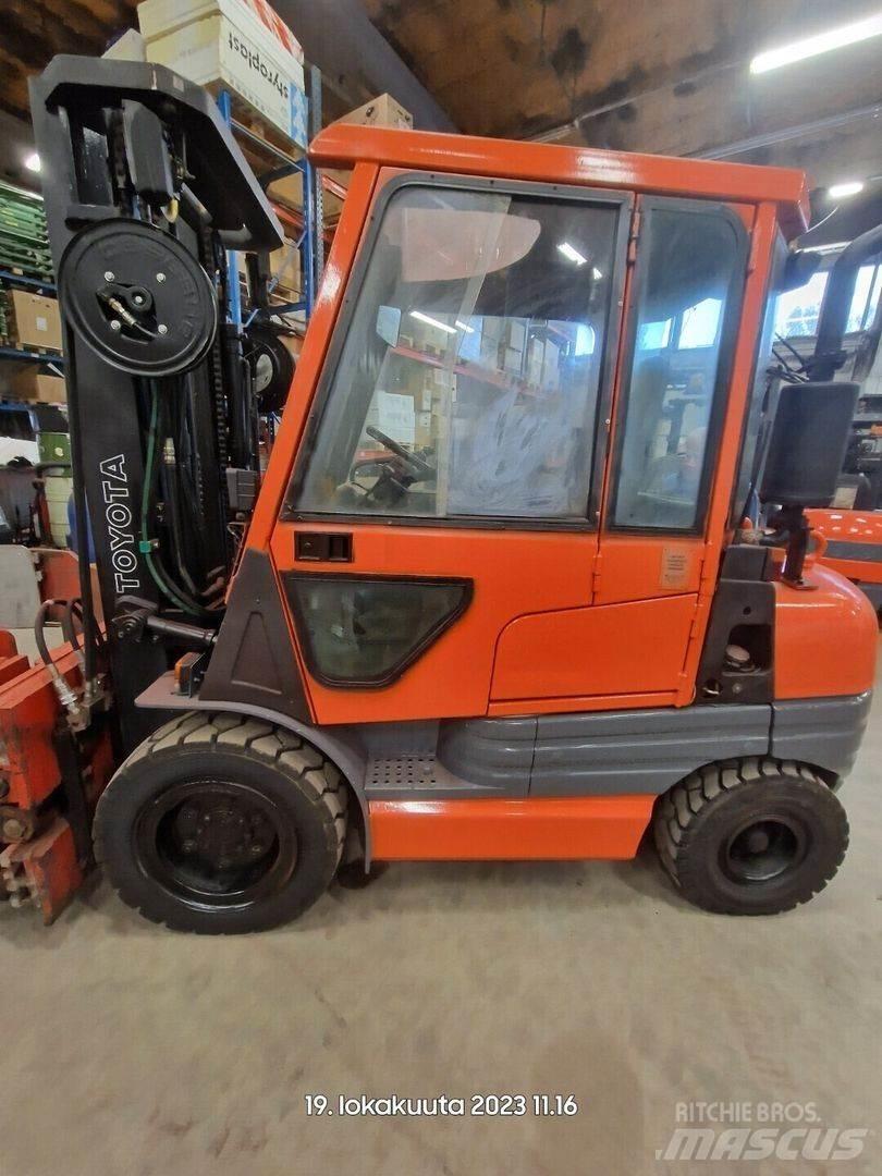 Toyota 02-6FDF30 Carrelli elevatori diesel