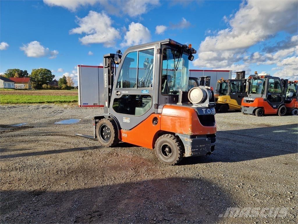 Toyota 02-8FGJF35 Carrelli elevatori GPL