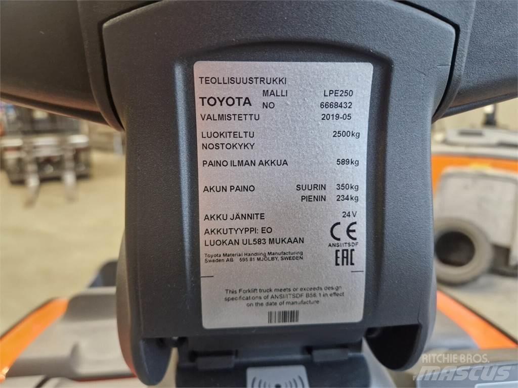 Toyota LPE 250 Carrelli elevatori-Altro