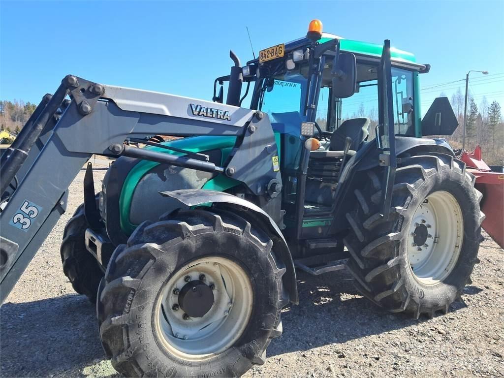 Valtra A92 Trattori