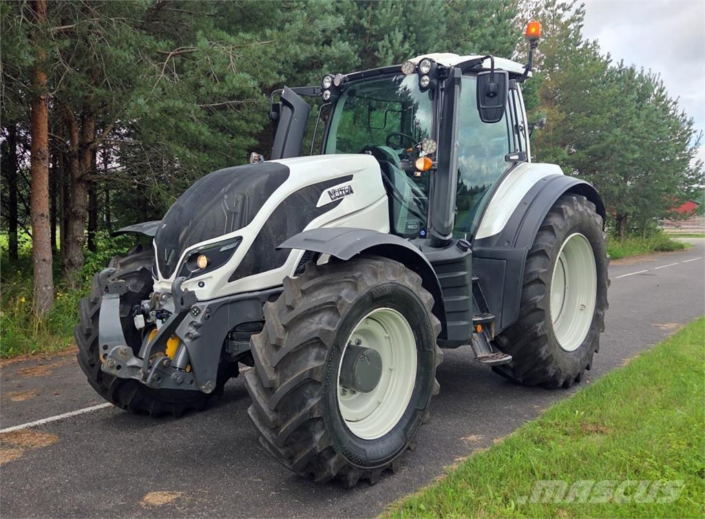 Valtra T254 Versu Trattori