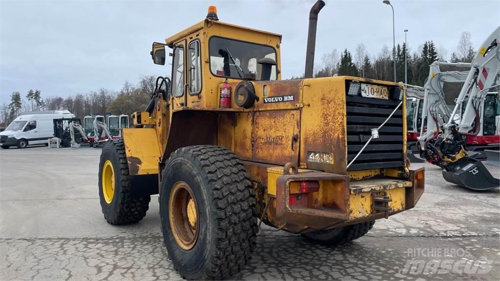 Volvo 4400 Pale gommate