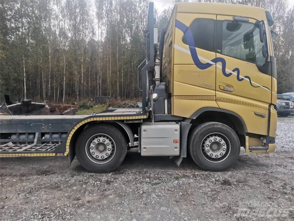Volvo 750 Trasportatore per veicoli