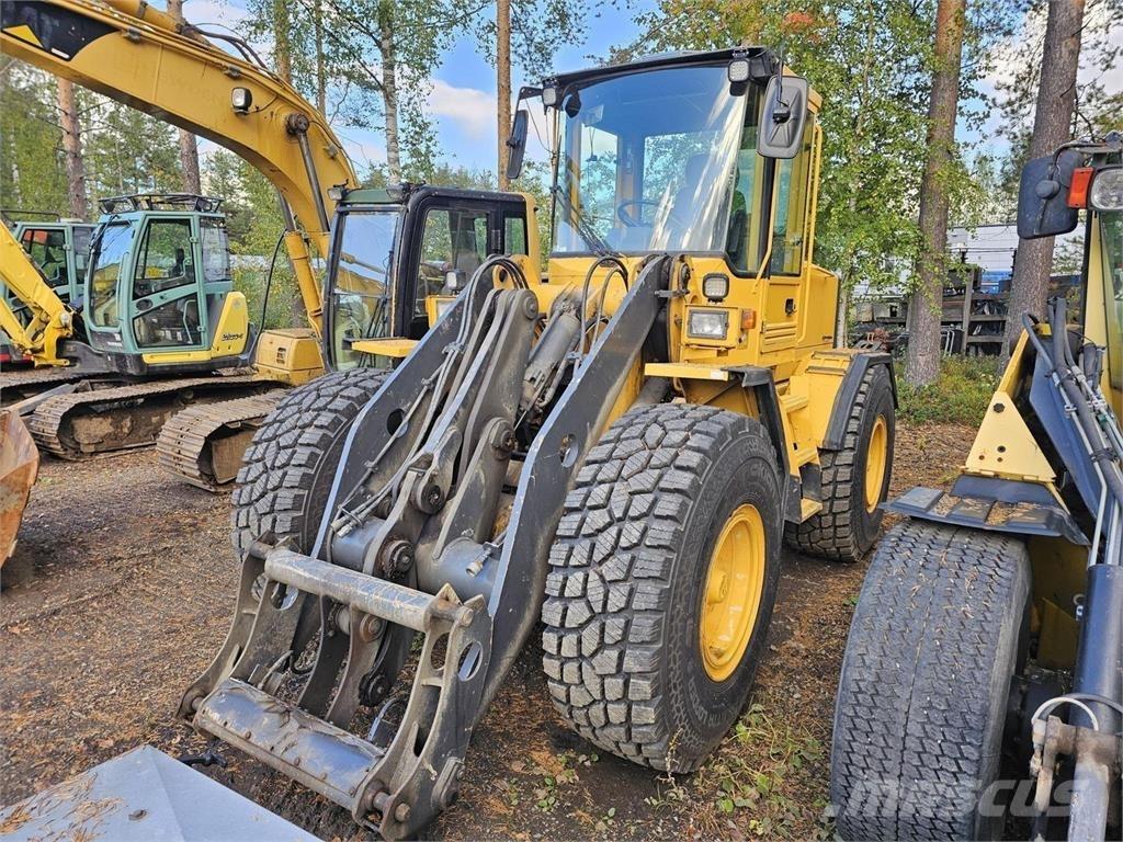 Volvo BM L70B Pale gommate