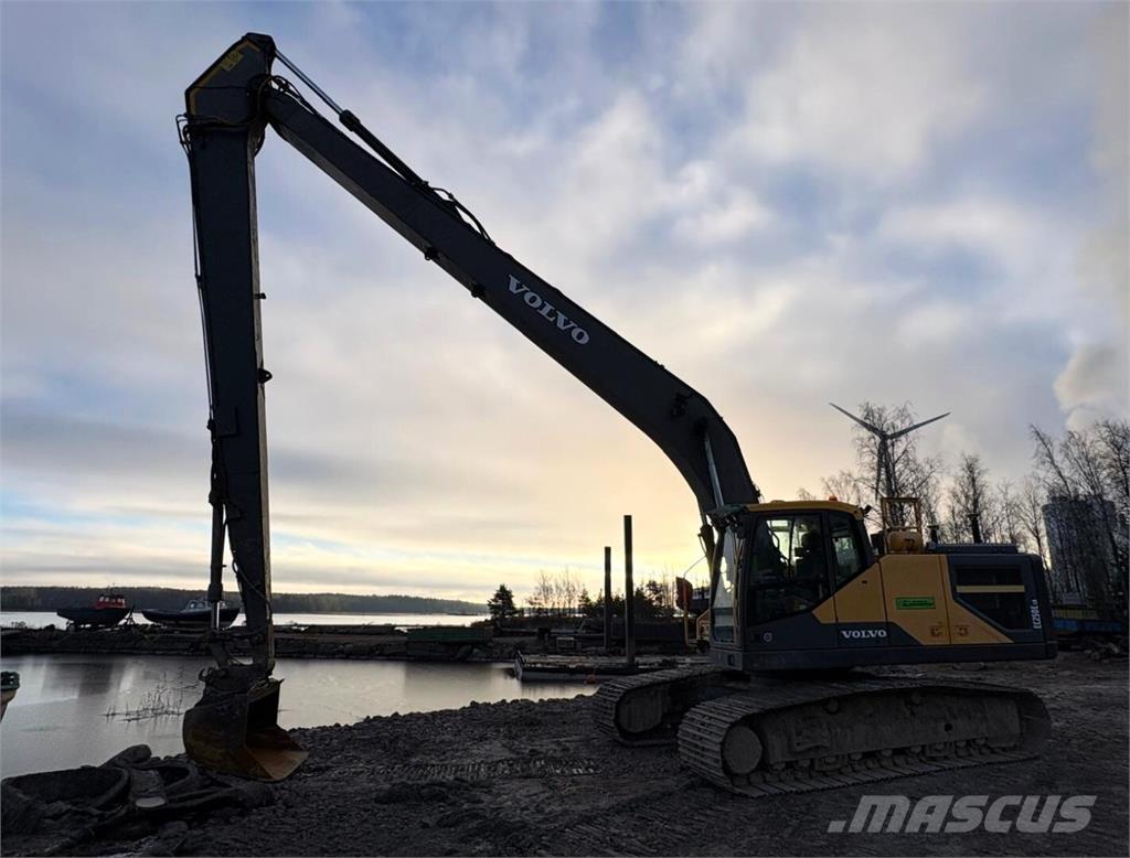 Volvo EC 250 ELR Escavatori a lunga portata