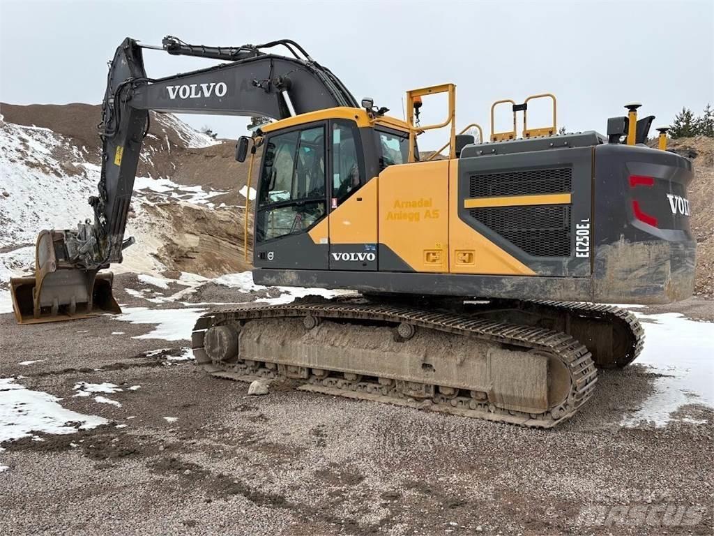 Volvo EC250EL Escavatori cingolati