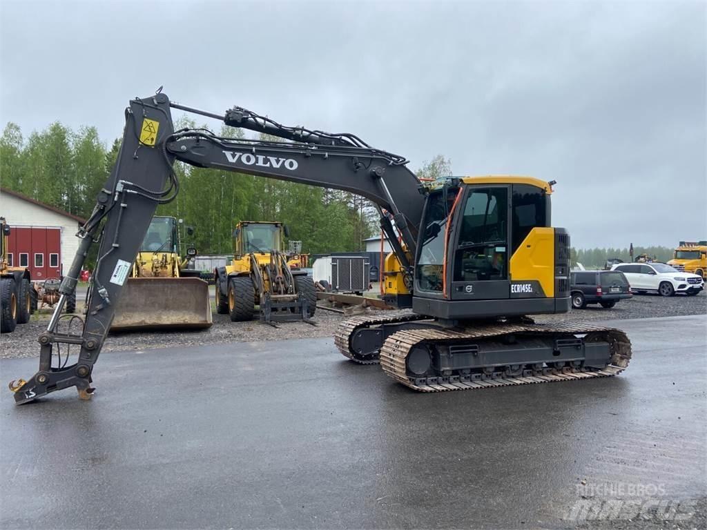 Volvo ECR145El Escavatori cingolati