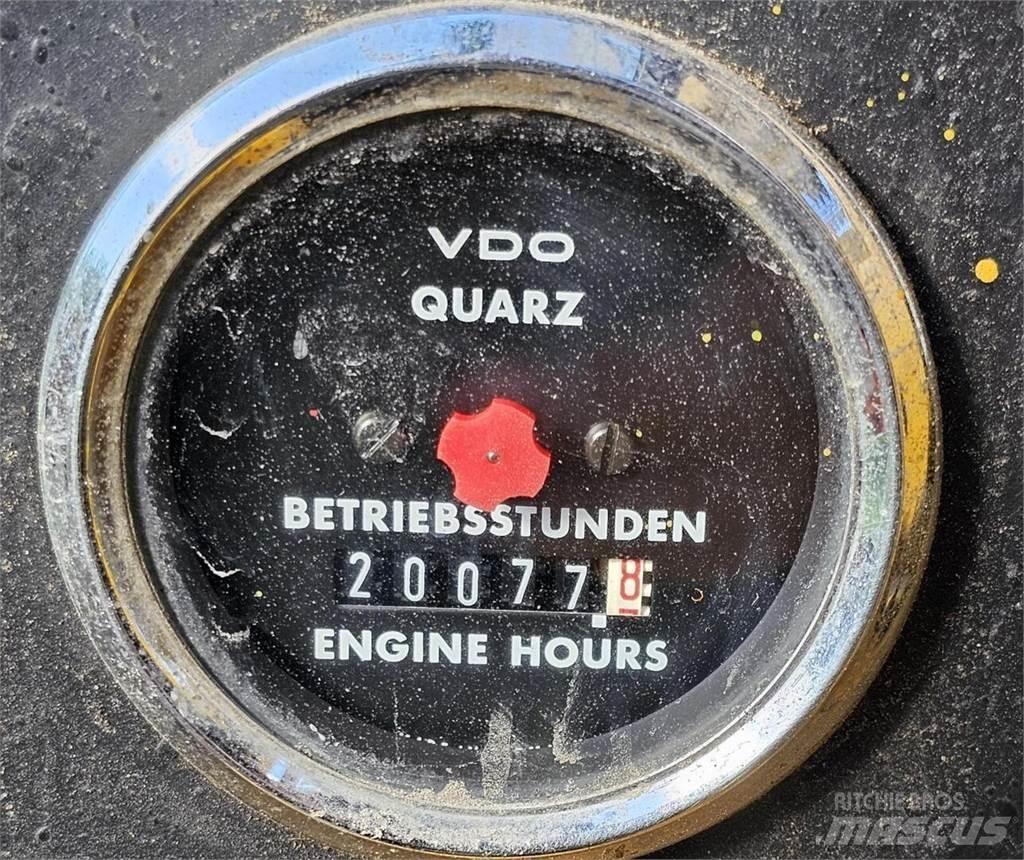 Volvo EW 200 Escavatori gommati