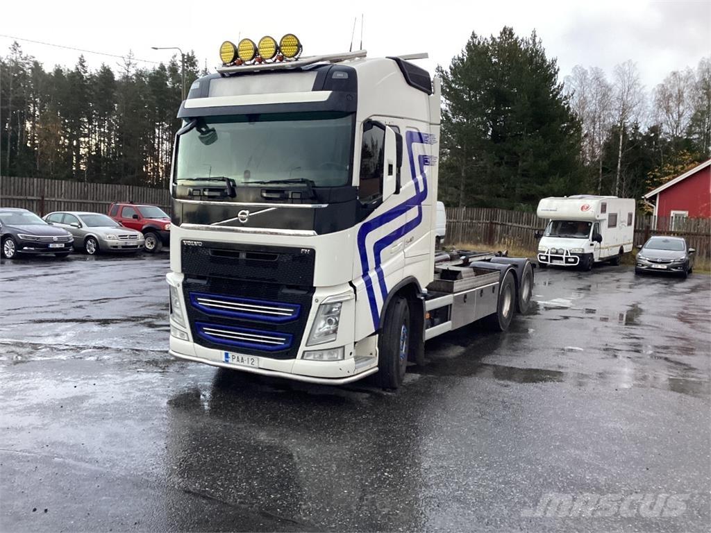 Volvo FH 540 Camion con gancio di sollevamento