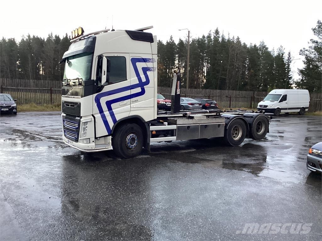 Volvo FH 540 Camion con gancio di sollevamento