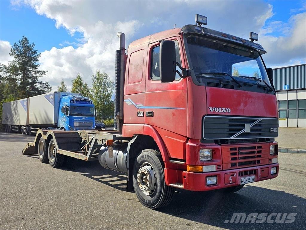 Volvo FH16 6X2 Camion per il trasporto di macchine forestali