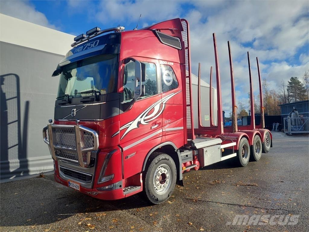 Volvo FH16 750 Camion trasporto legname