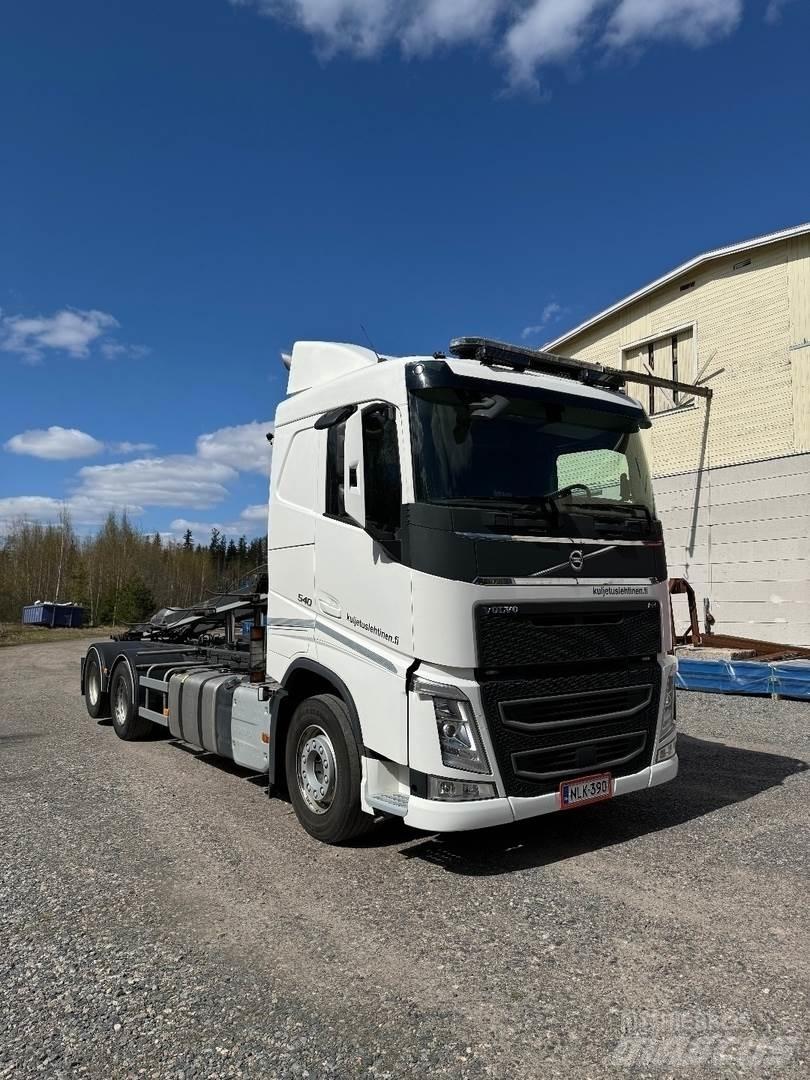 Volvo FH540 Camion con gancio di sollevamento